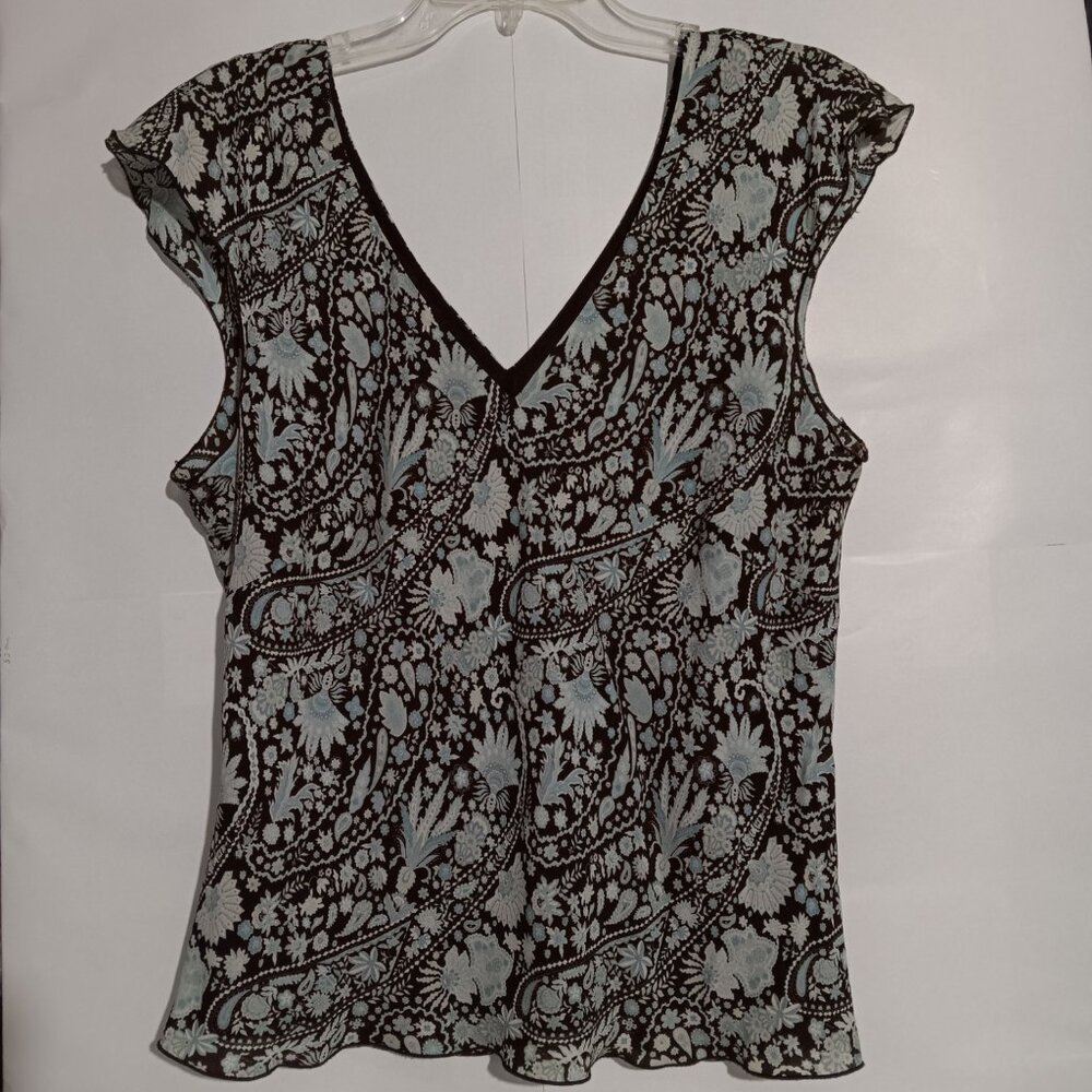 Jones New York - Women's Blouse - Size 16 - V Neck - Transparent  Floral Print.